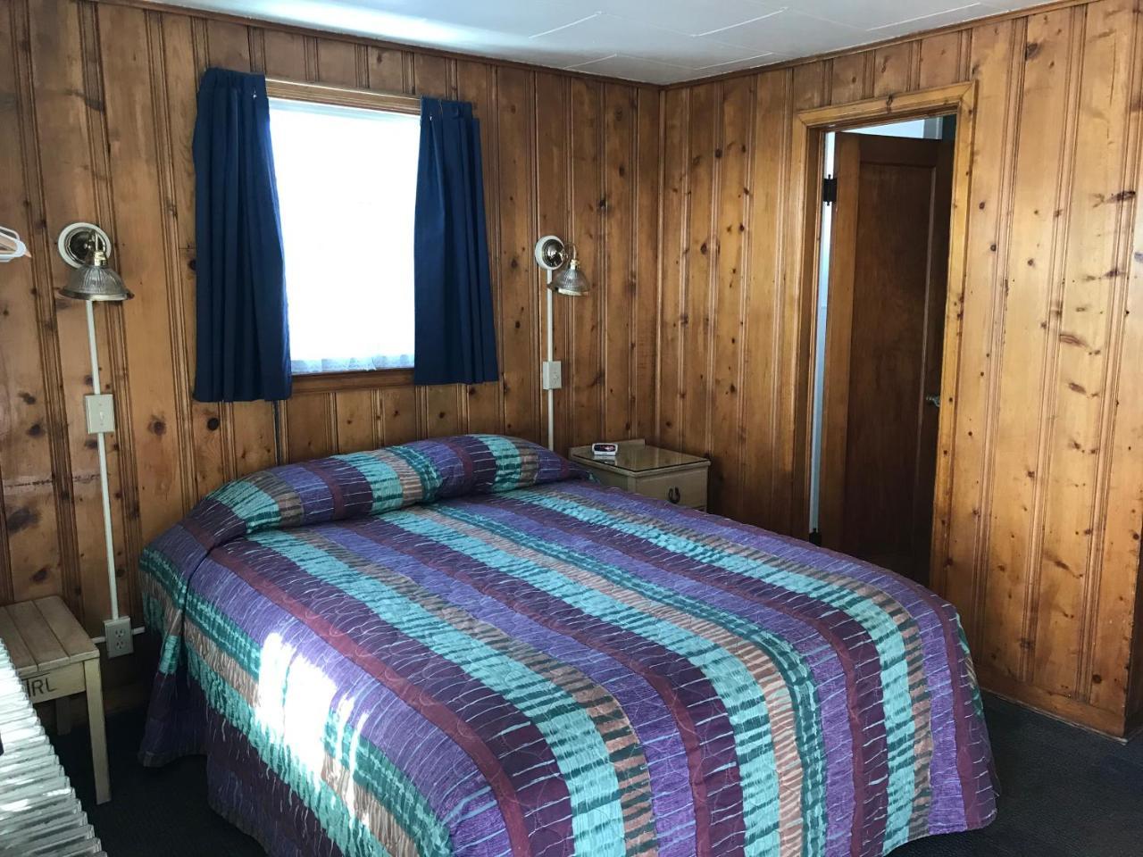 غرانبي Trail Riders Motel المظهر الخارجي الصورة
